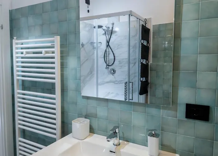 Magnani - First Floor Apartman *